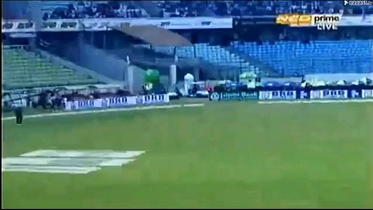 What Happened When Shahid Afridi Bowl to his Best Friend Ahmed Shahzad
