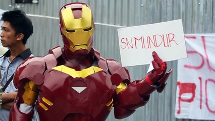 Iron Man Juga Tuntut Pencopotan Ketua DPR