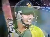 Shaid Afridi Abusing Camera man during Cricket Match Pakistan HD