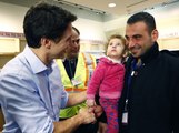 L'arrivée d'un premier avion de réfugiés syriens au Canada