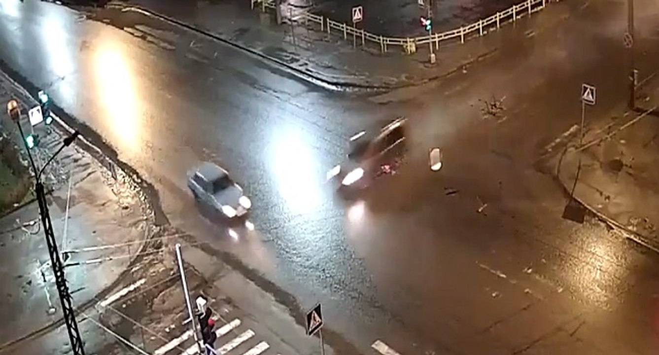 Accident violent lors d'une course poursuite en Russie