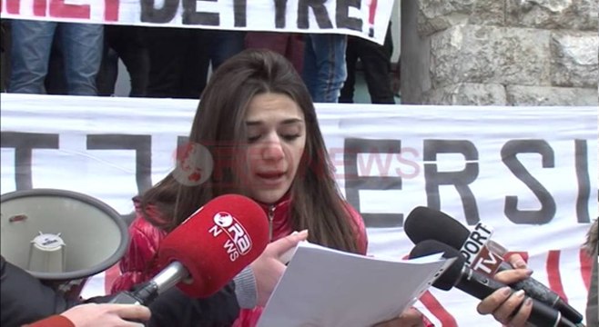 Tjetërsimi i godinës së Fakultetit të Gjeologjisë, studentët bojkotojnë mësimin- Ora News