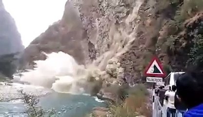 Dangerous Land Sliding in India