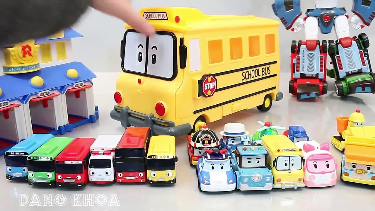Xe ô tô đồ chơi Robocar Poli có rất nhiều ôtô bus xe cảnh sát cho bé chơi trò chơi