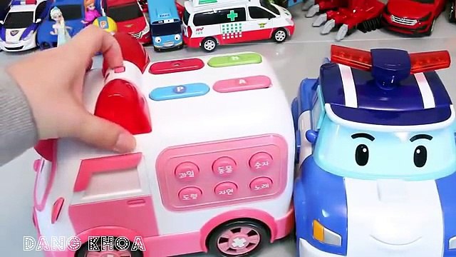 Xe ô tô đồ chơi Robocar Poli có xe ôtô cảnh sát, cứu thương cho bé chơi