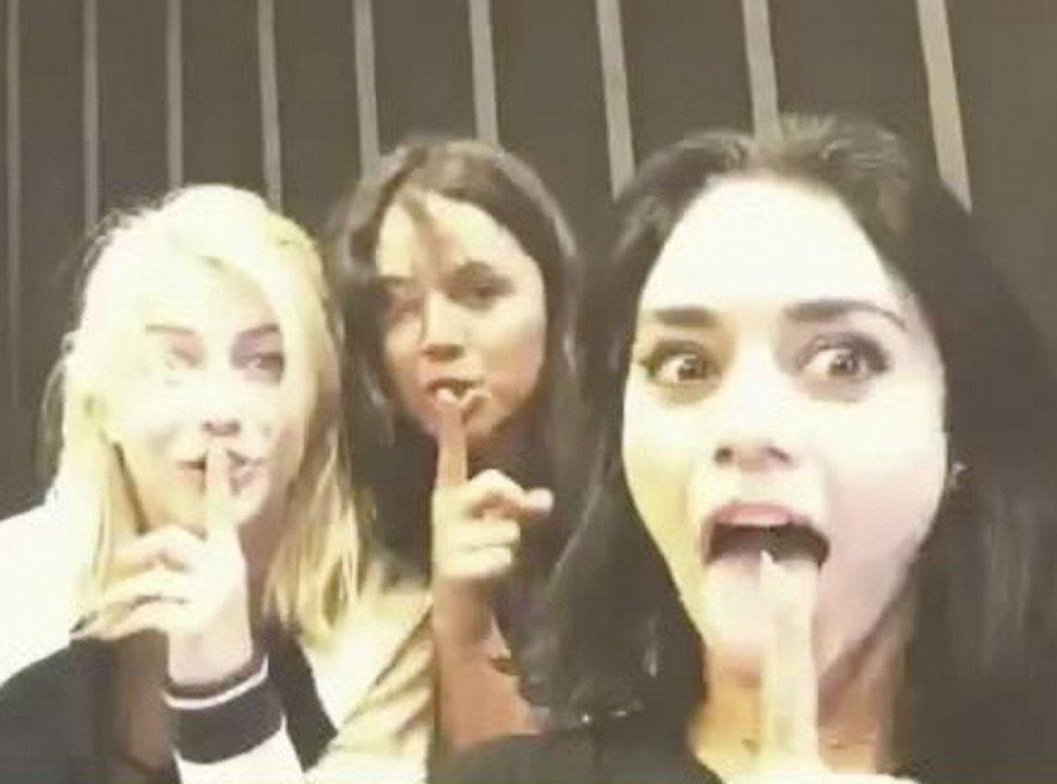 Exclu vidéo : Vanessa Hudgens et Julianne Hough : Les stars de Grease Live s’amusent sur Instagram !