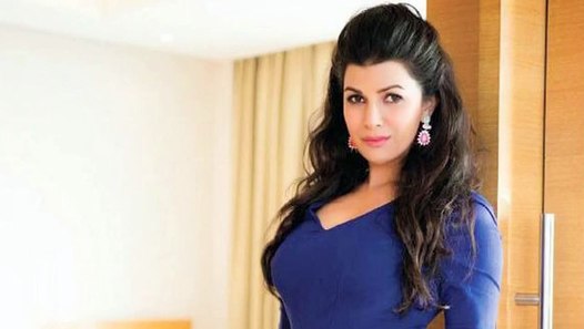 Nimrat Kaur Hot Cleavage Revealing Photoshoot 2015 - video Dailymotion