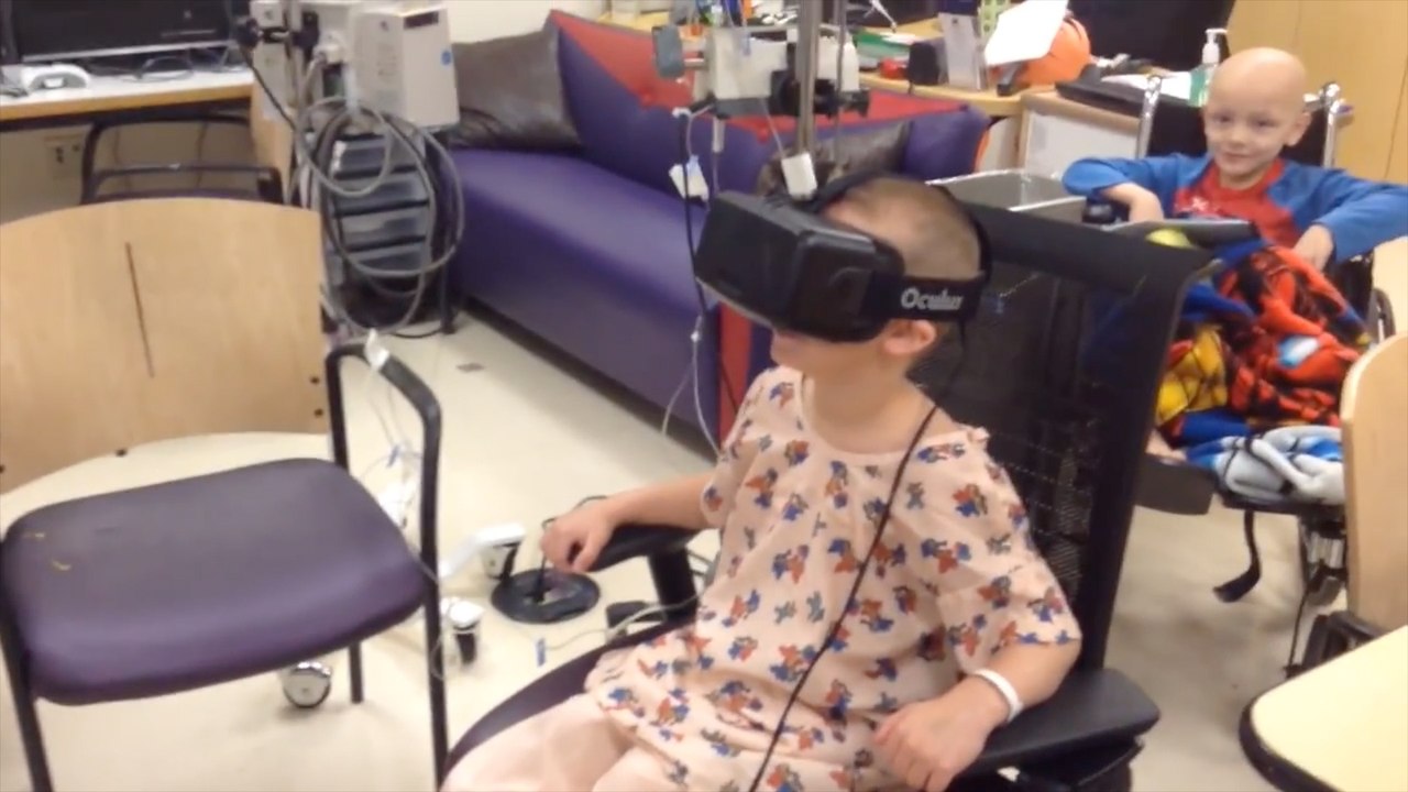 Des enfants malades retrouvent le sourire grâce à un casque de réalité virtuelle - La Semaine Geek