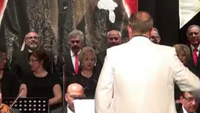 Alıverin Bağlamamı Çalayım