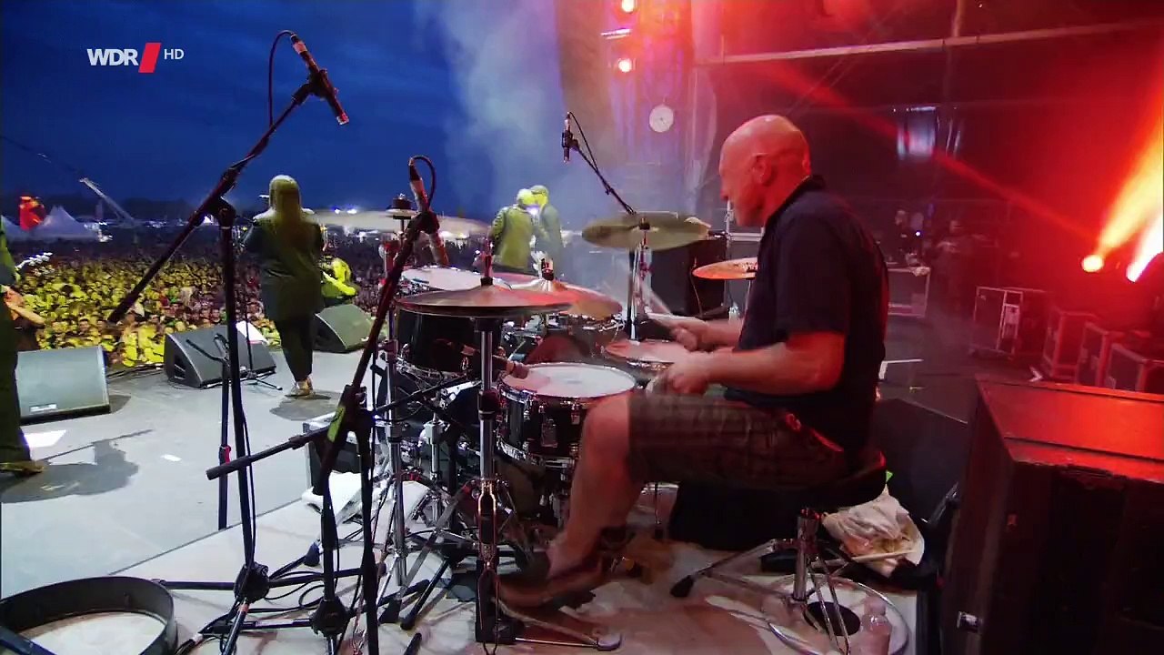 Flogging Molly - Devil's Dance Floor [Highfield Festival 2015]