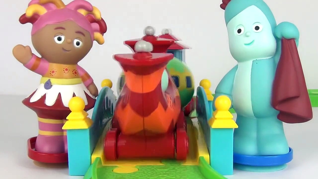 IN THE NIGHT GARDEN SONG & Musical Ninky Nonk Train Set Toy Review Family Video
