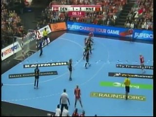 Crna Gora vs Danska/1 poluvrijeme (SP za rukometašice u Danskoj 11/12/2015 rtcg2)