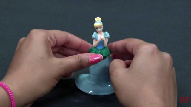 Princess Peppa Pig Castle Play Dough Playset - Make Princess Peppa George Dinosaur with Play Doh