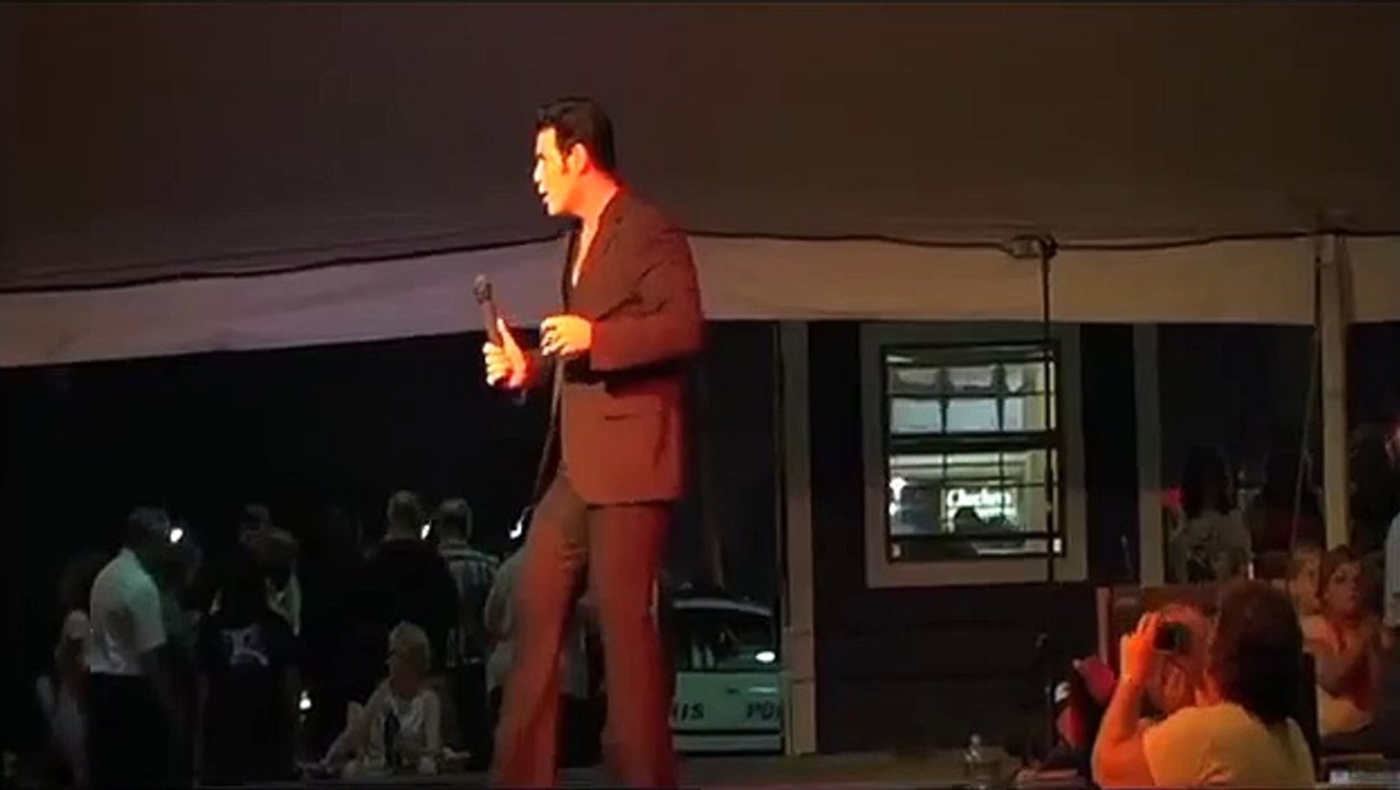 Franz Goovaerts sings Little Less Conversation at Elvis Week video