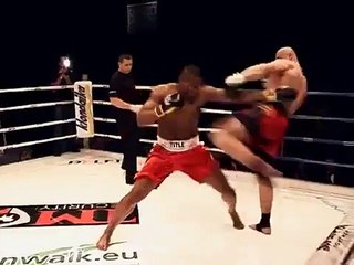 Yok Böyle Bir Tekme - Direk Nakavt !