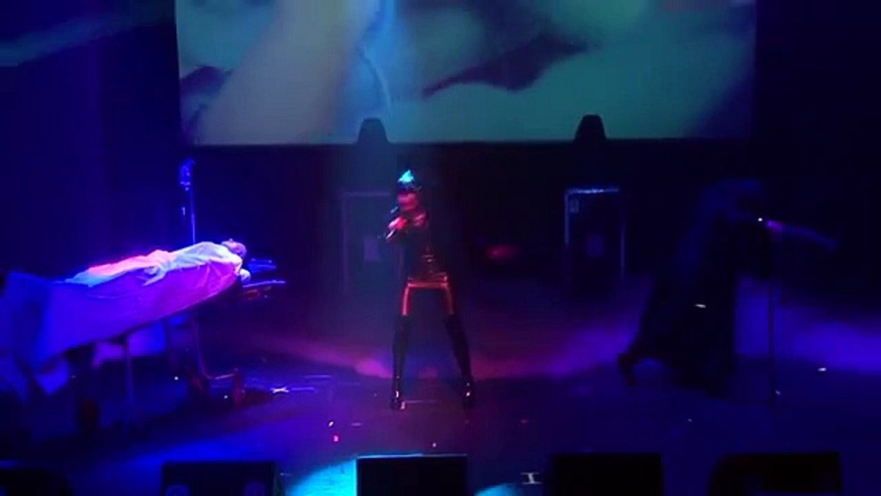 Ирина Эмирова - “Без тебя“