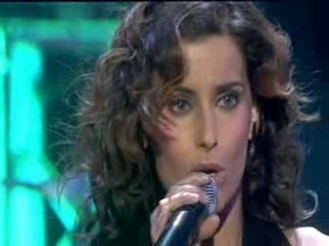 Nelly Furtado - Say it right (live)