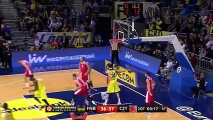 Fenerbahçe liderliği garantiledi!