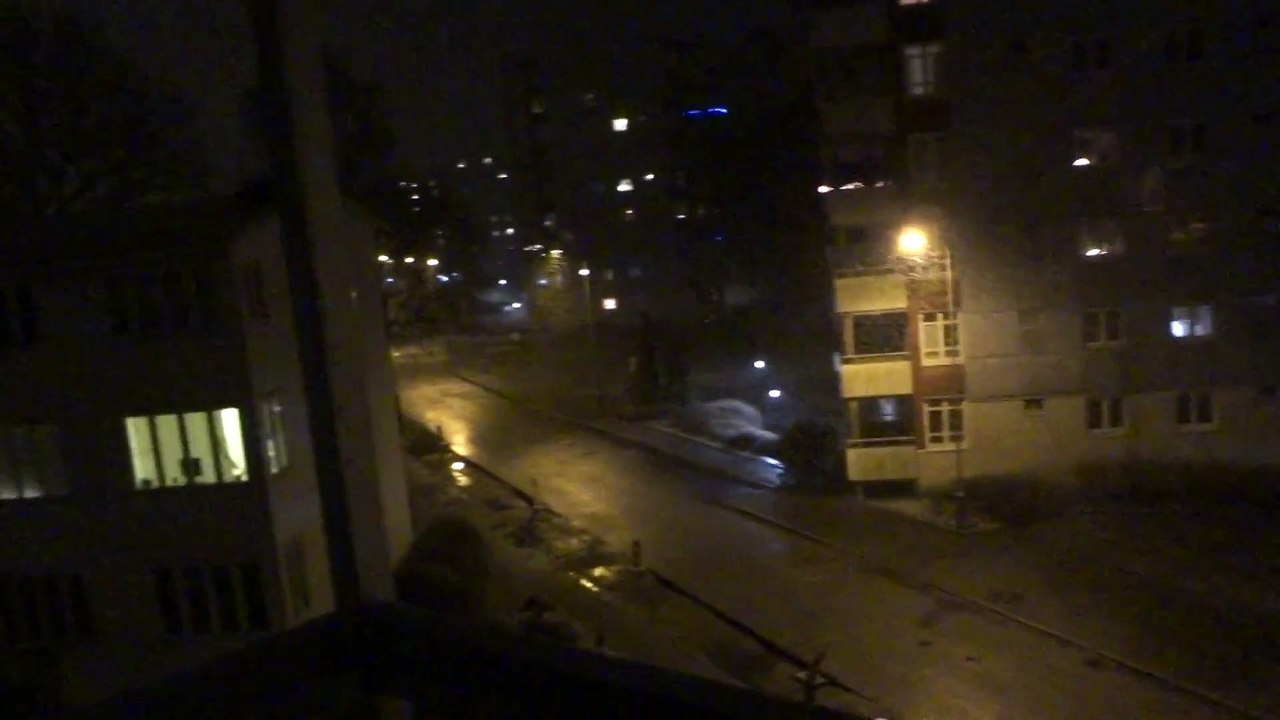 First snow 2015 (November 29th, 2015 - 10:50 PM)