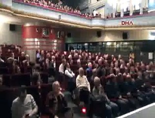 Fransa'da Can Dündar ve Erdem Gül için dayanışma