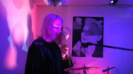 11-12-15 Box Zine 2 at BEEF Tara Clerkin & ebu