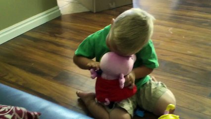 Nick Peppa Pig Playset and Plush To Pig