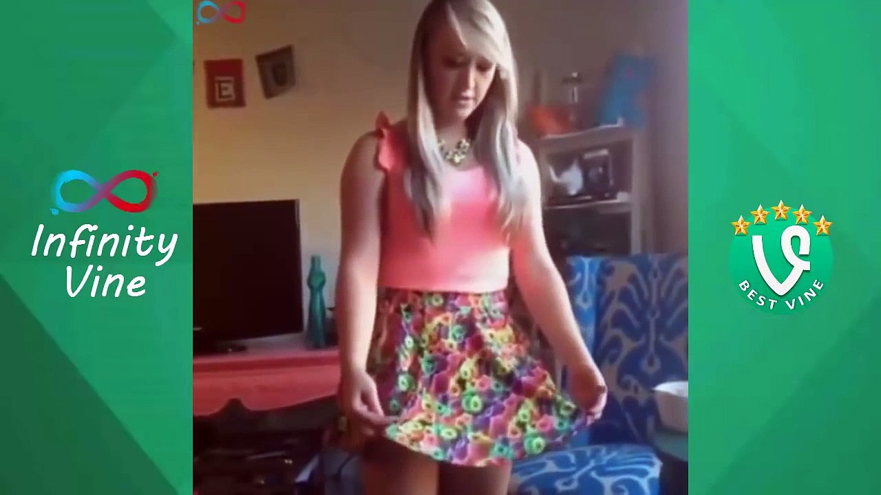 Best Girls Vines Compilation of ALL times 2015,14,13 ( 200 Vines)