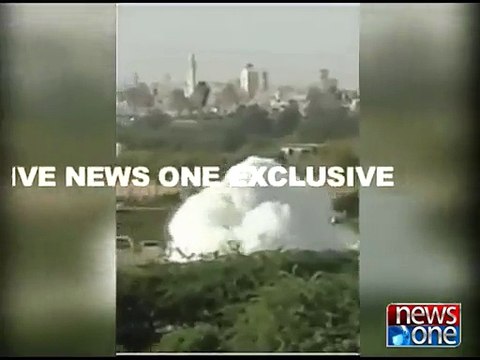 Roads inundated as water pipeline bursts in Karachi’s Gulshan-e-Iqbal