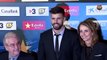 Piqué rep el premi com a millor jugador català