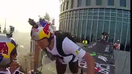 in the sky diving from the height