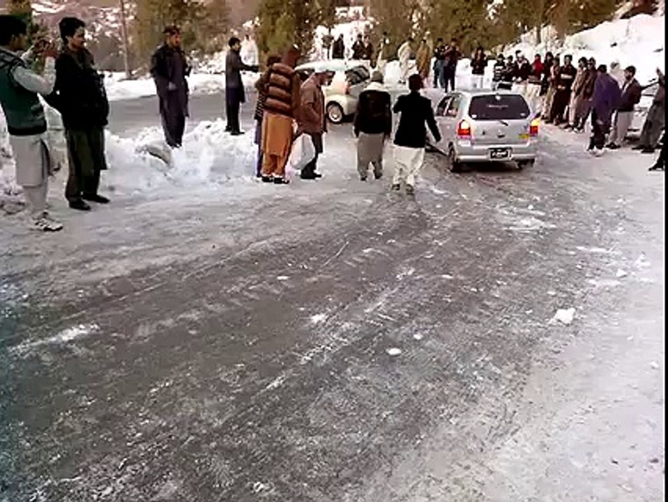 funny slips on ice very slippery road very funny
