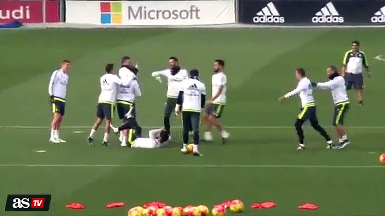 Toni Kroos great nutmeg skill vs Nacho -Real Madrid