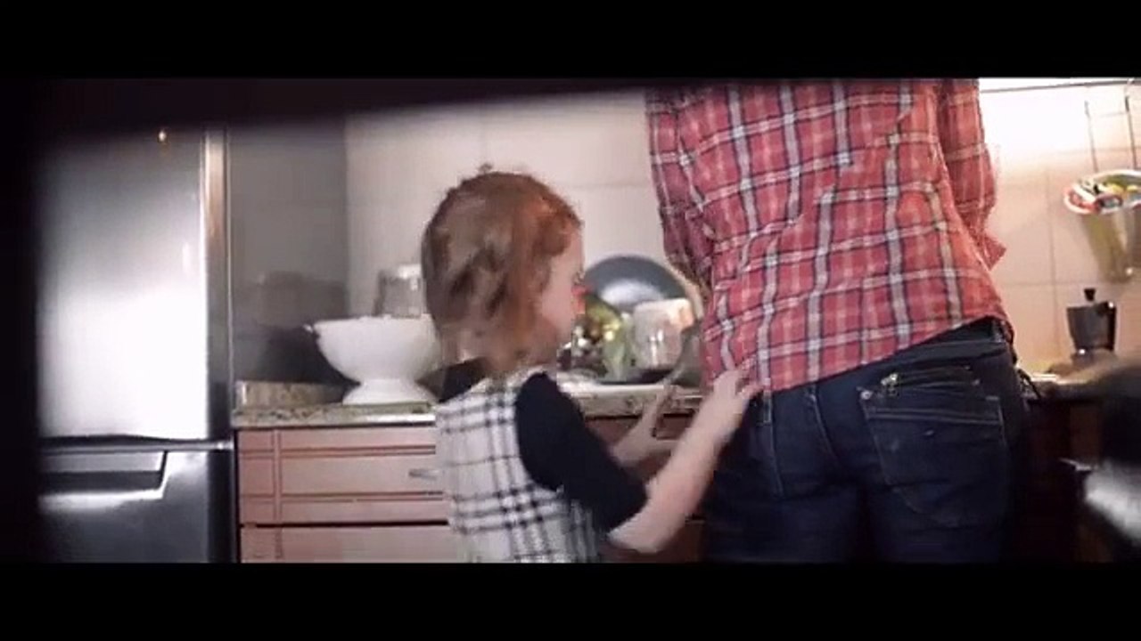 La campagna di sensibilizzazione sull'abbandono degli animali che ha commosso il mondo intero