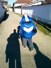 Мальчик, сколько время. РЖАЧ)))