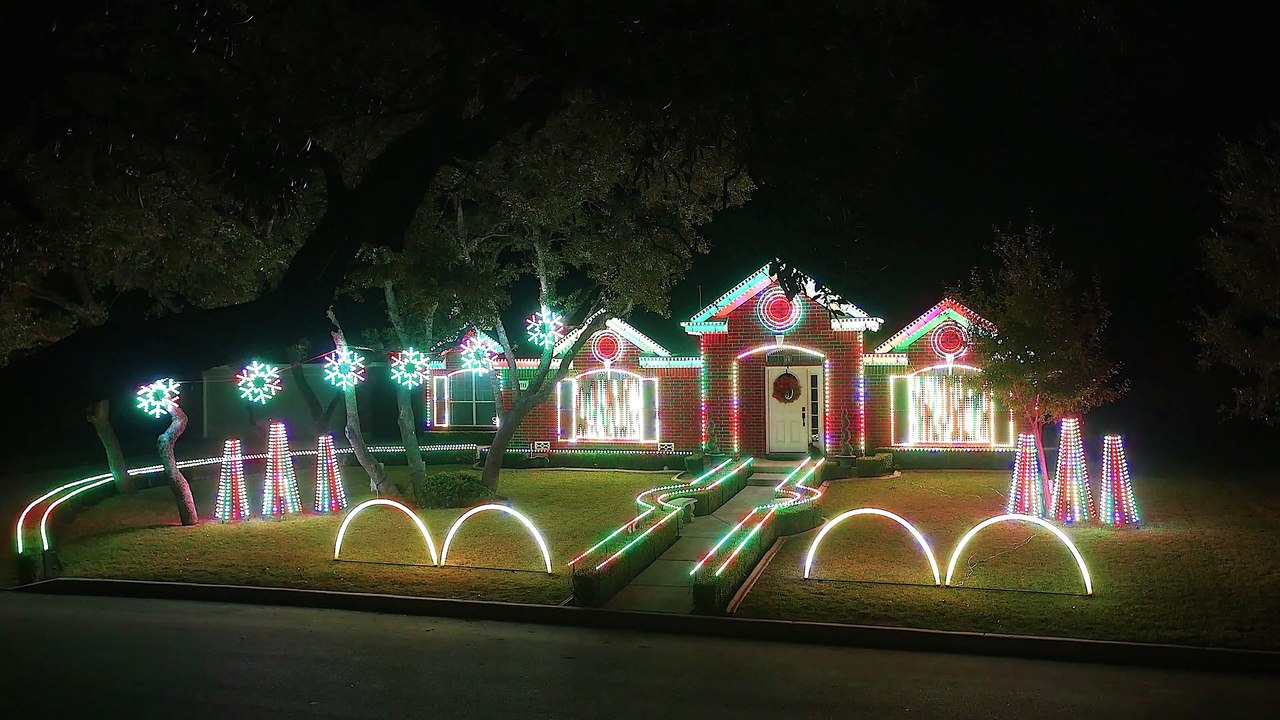 Christmas Light Show (4K)