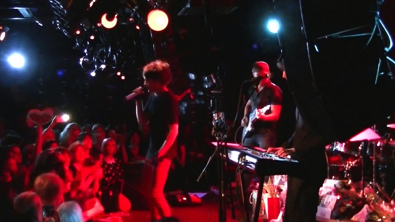 «VeNir» А.Бон (Москва, «16 тонн», 6.12.2015) (Ruth)