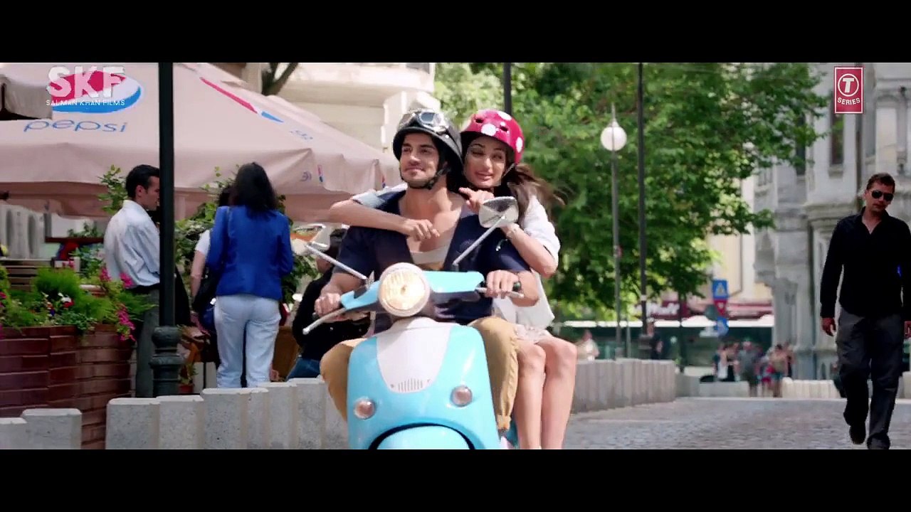 Hero Film-Main Hoon Hero Tera Song By Salman Khan In HD