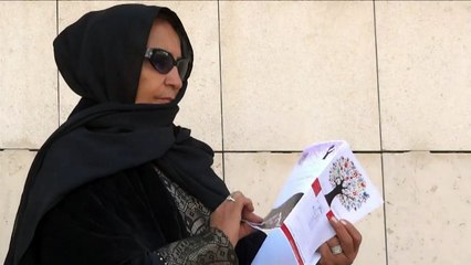 بدء التصويت في اول انتخابات تشارك فيها نساء في السعودية