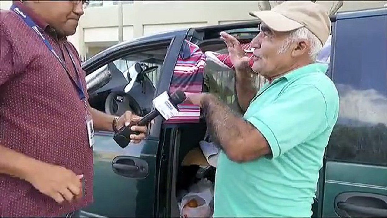 Un cubano que desde hace 4 meses vive en una camioneta en Hialeah