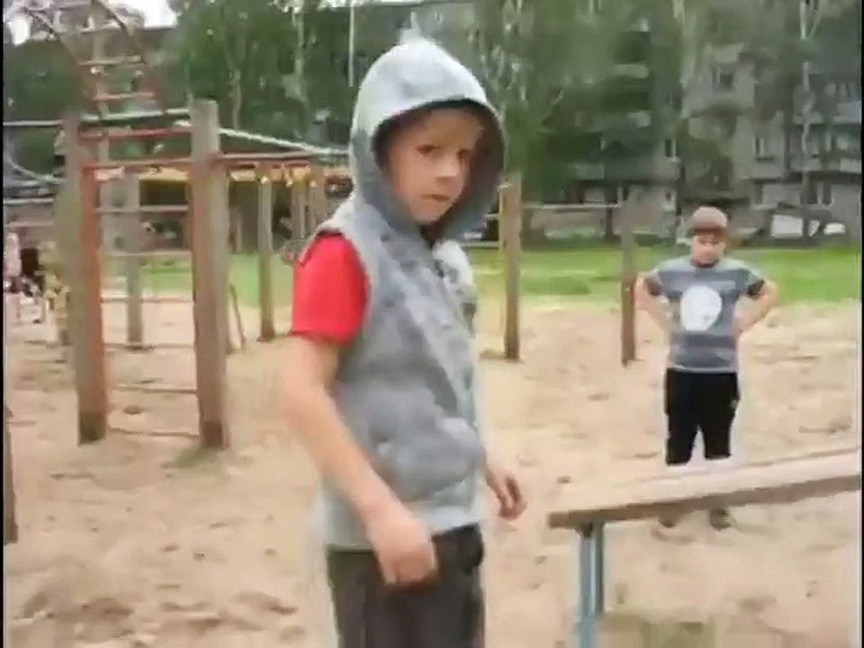 PARKOUR-HARDCORE KID !
