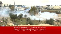 اختناق فلسطينيين بقنابل غاز أطلقها جنود الاحتلال
