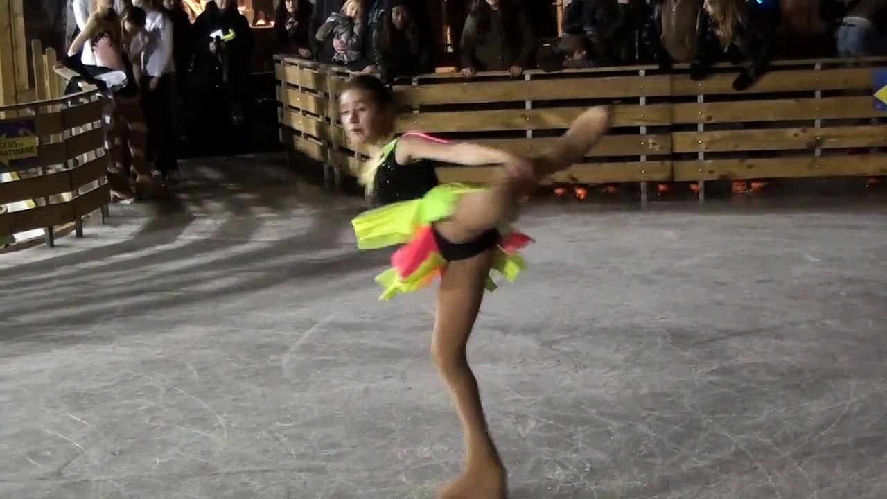 Inauguration de la patinoire mobile d'Eaubonne le 11/12/2015