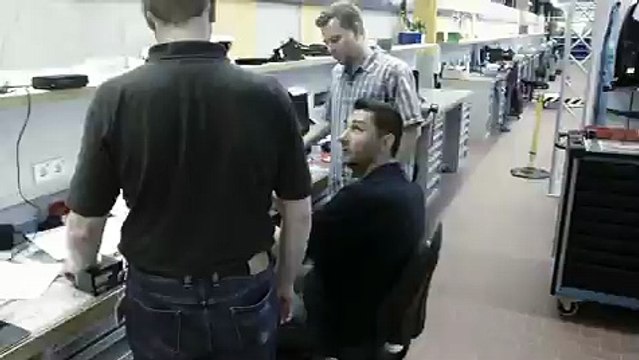 TESLA-automated-vehicle-EN-H264-1080p-40MBit-HIGH