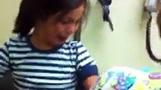 Amazing girl that she deserves an Oscar for her reaction to his vaccine!