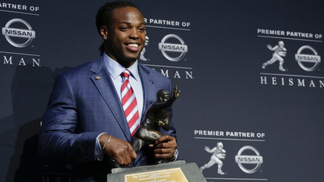 Derrick Henry Wins Heisman Trophy