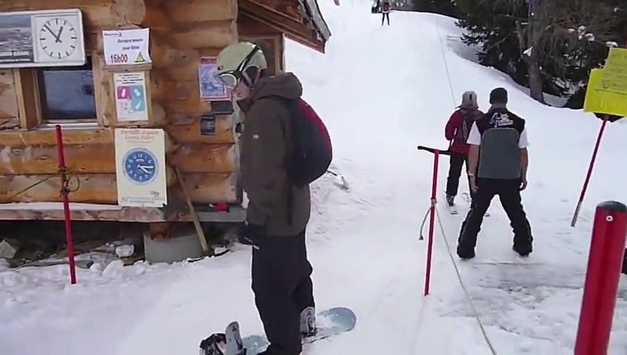 Hilarious first attempt of a drag lift