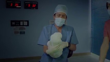 PSY - DADDY(feat CL of 2NE1) M V