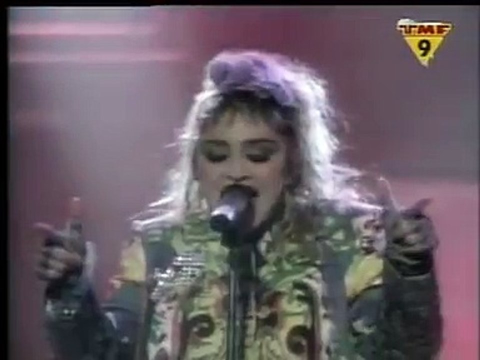 MADONNA LIVE DRESS YOU UP