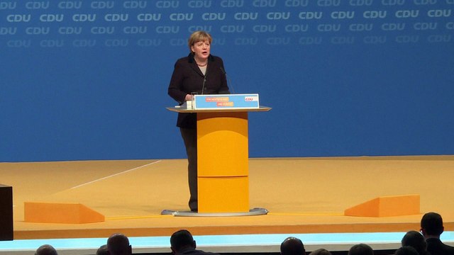Angela Merkel promet de réduire de manière perceptible l'afflux de réfugiés