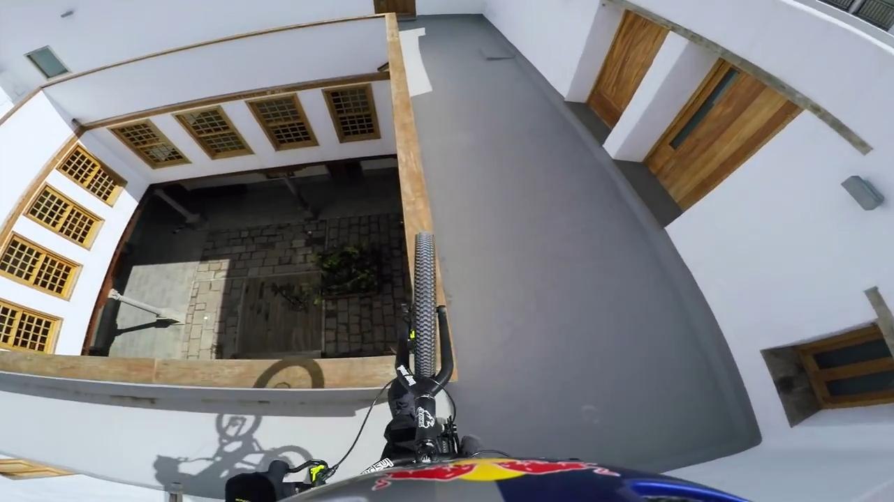 GoPro: Danny MacAskill - Cascadia